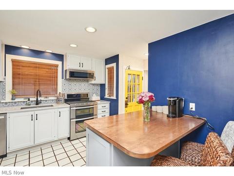 60 Maple Ln, Aurora, OH 44202 photo 9