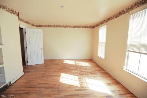 94 E Lorain St, Oberlin, OH 44074 photo 7