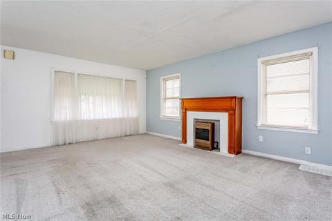1885 E 36th St, Lorain, OH 44055 photo 10