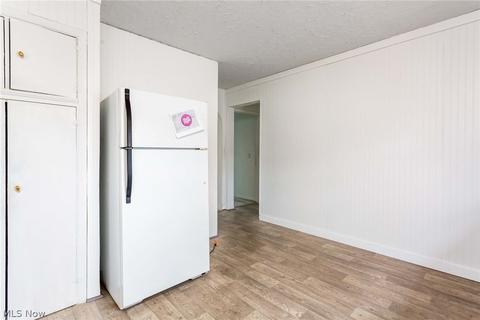 1885 E 36th St, Lorain, OH 44055 photo 7