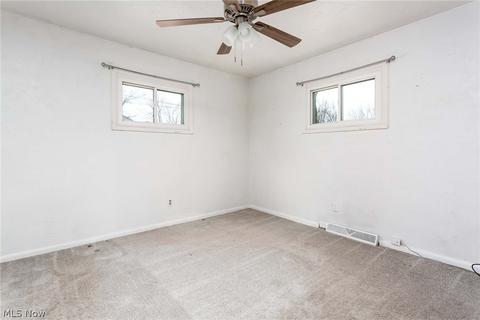 1885 E 36th St, Lorain, OH 44055 photo 21