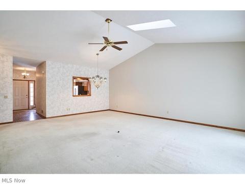 2609 Charing Cross Rd NW, Canton, OH 44708 photo 12