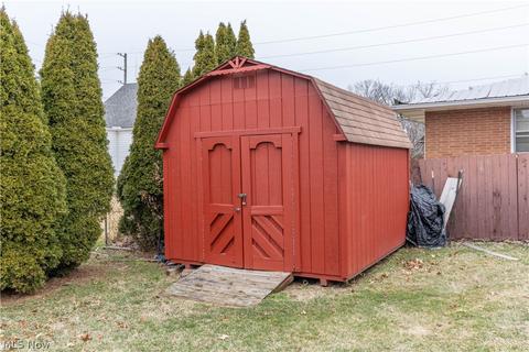 1856 Gless Ave, Akron, OH 44301 photo 31