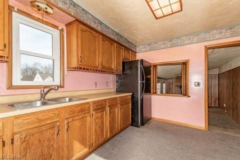3838 Harvard Dr, Willoughby, OH 44094 photo 11