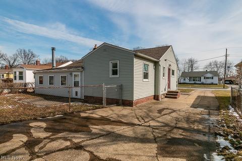 3838 Harvard Dr, Willoughby, OH 44094 photo 6