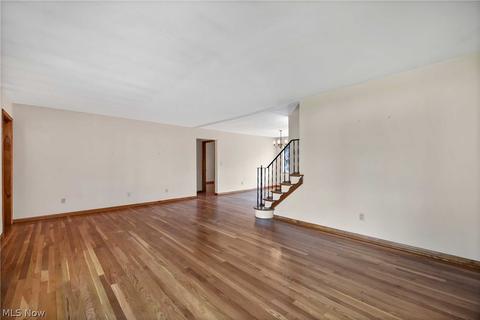 237 Yale Ave, Elyria, OH 44035 photo 9
