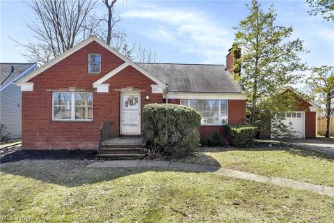 237 Yale Ave, Elyria, OH 44035 photo 1