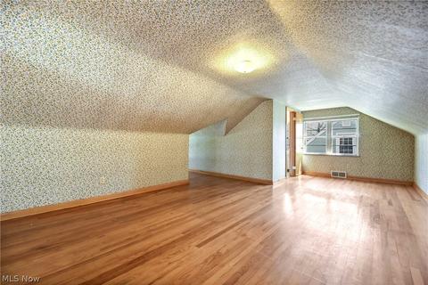 237 Yale Ave, Elyria, OH 44035 photo 5