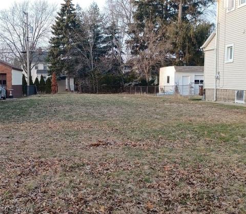 4418 Pershing Ave, Parma, OH 44134 photo 1
