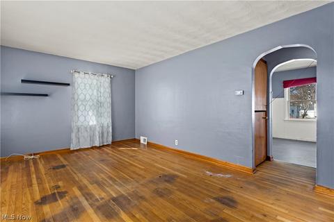 258 Hilliard Rd, Elyria, OH 44035 photo 11