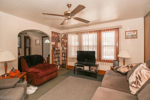 1775 E 36th St, Lorain, OH 44055 photo 4