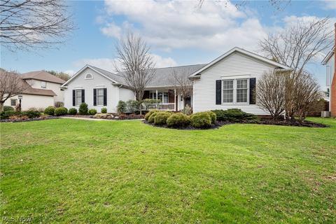 1814 Summerchase Rd NE, Canton, OH 44721 photo 1