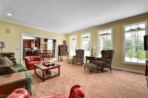 8115 Thackeray Ct, Broadview Heights, OH 44147 photo 5