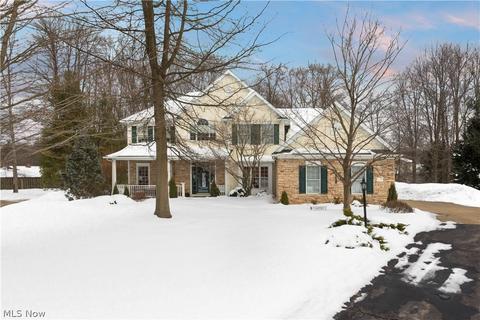 8115 Thackeray Ct, Broadview Heights, OH 44147 photo 1