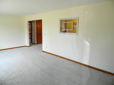 2149 Rockefeller Rd, Wickliffe, OH 44092 photo 5