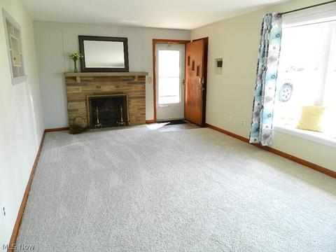 2149 Rockefeller Rd, Wickliffe, OH 44092 photo 3