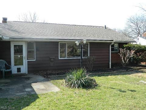2149 Rockefeller Rd, Wickliffe, OH 44092 photo 23