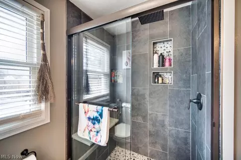 1015 N Pasadena Ave, Elyria, OH 44035 photo 14