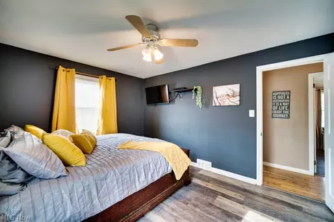 1015 N Pasadena Ave, Elyria, OH 44035 photo 17
