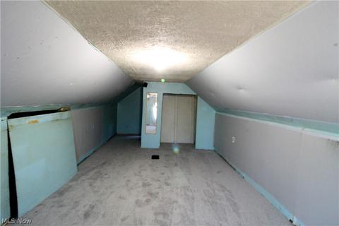 1071 Murray Ave, Akron, OH 44310 photo 19