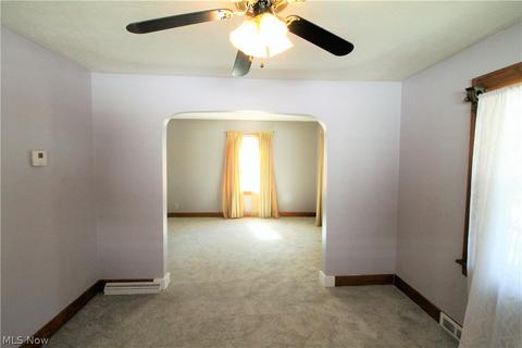 1071 Murray Ave, Akron, OH 44310 photo 7