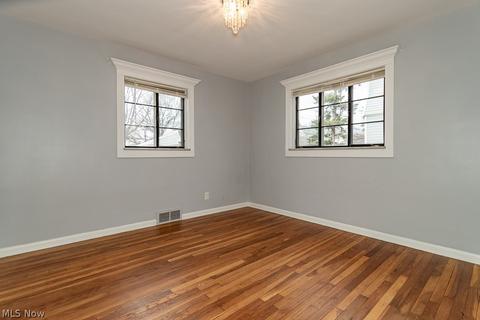 394 E 200th St, Euclid, OH 44119 photo 19