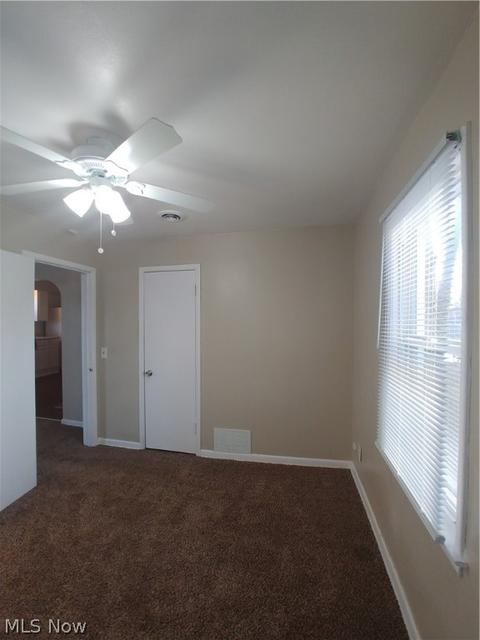 209 Clinton Ave, Elyria, OH 44035 photo 12