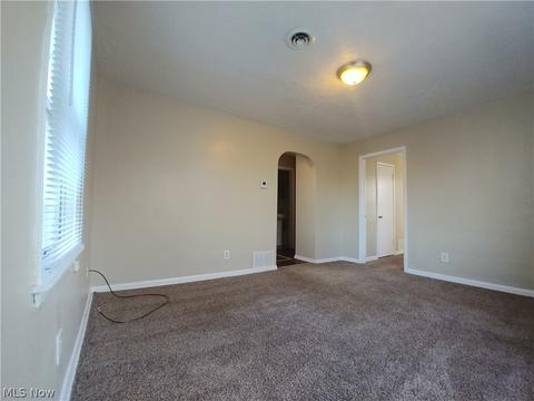 209 Clinton Ave, Elyria, OH 44035 photo 6