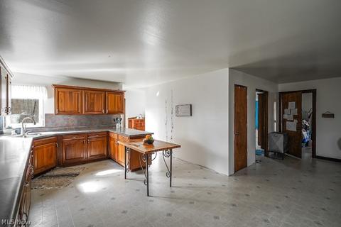 6321 Hyde, Windsor, OH 44099 photo 27