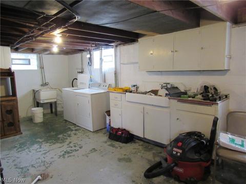 231 13th St, Elyria, OH 44035 photo 16