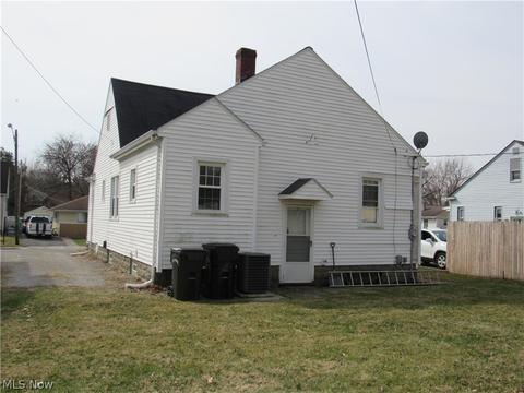 231 13th St, Elyria, OH 44035 photo 22