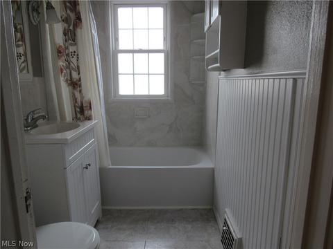 231 13th St, Elyria, OH 44035 photo 12
