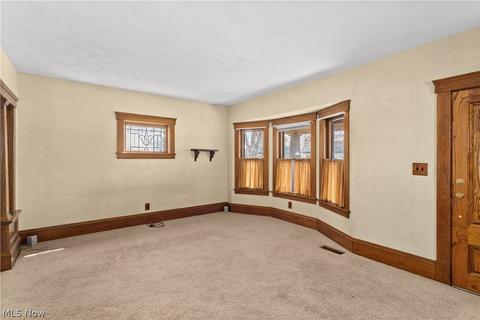 116 Cornell Ave, Elyria, OH 44035 photo 5