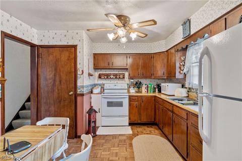 795 Robin Dr, Wadsworth, OH 44281 photo 7