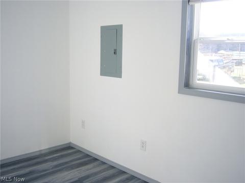 233 Mccook Ave, Dennison, OH 44621 photo 8
