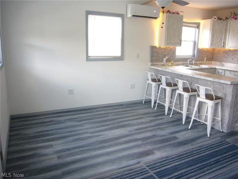233 Mccook Ave, Dennison, OH 44621 photo 5