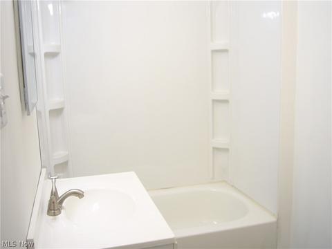 233 Mccook Ave, Dennison, OH 44621 photo 7