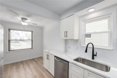 6210 Gilbert Ave, Parma, OH 44129 photo 5