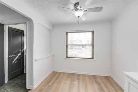 6210 Gilbert Ave, Parma, OH 44129 photo 7