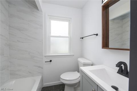 6210 Gilbert Ave, Parma, OH 44129 photo 15