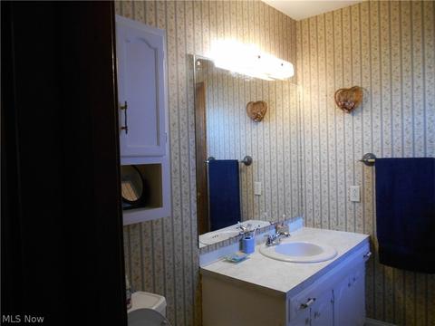 3611 Dickenson Rd, Ashtabula, OH 44004 photo 16