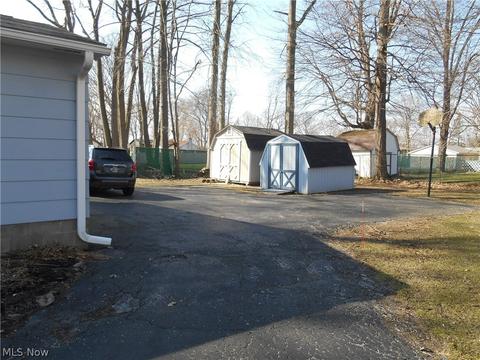 3611 Dickenson Rd, Ashtabula, OH 44004 photo 5