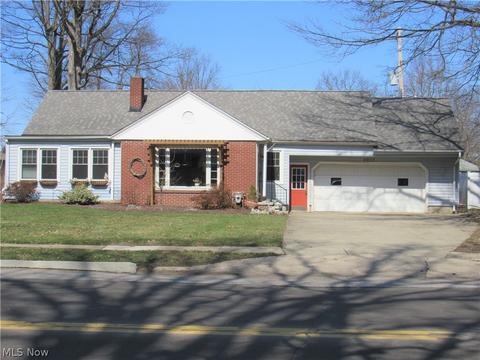 2617 W 9th St, Ashtabula, OH 44004 photo 2