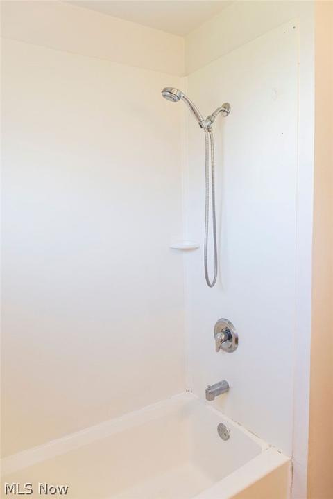 1866 Rush Rd, Wickliffe, OH 44092 photo 10