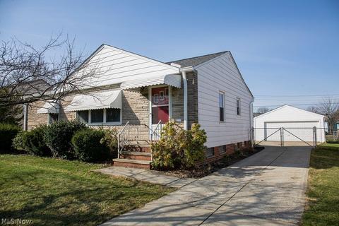 1866 Rush Rd, Wickliffe, OH 44092 photo 1