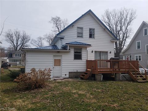 507 Myrtle Ave, Ashtabula, OH 44004 photo 4