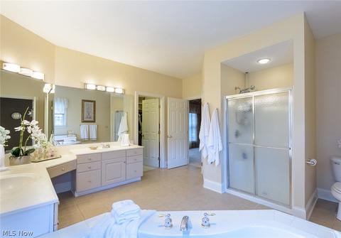 4094 Stonebridge Blvd, Copley, OH 44321 photo 17