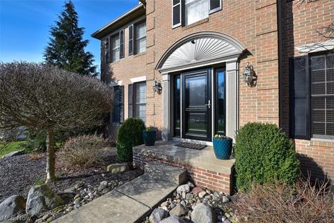 7183 Longview Dr, Solon, OH 44139 photo 2