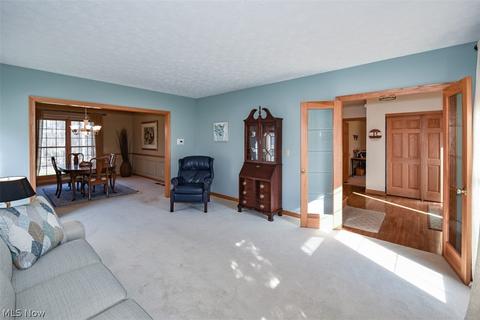 7183 Longview Dr, Solon, OH 44139 photo 4