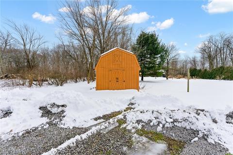 717 Calla Rd E, Poland, OH 44514 photo 18